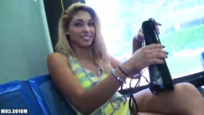 Sevgiliyle tatilde şehvet dolu sex