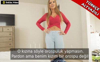 YASMİNE DE LEON